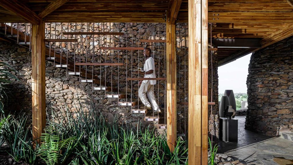 tanzania-faru-faru-lodge-interior