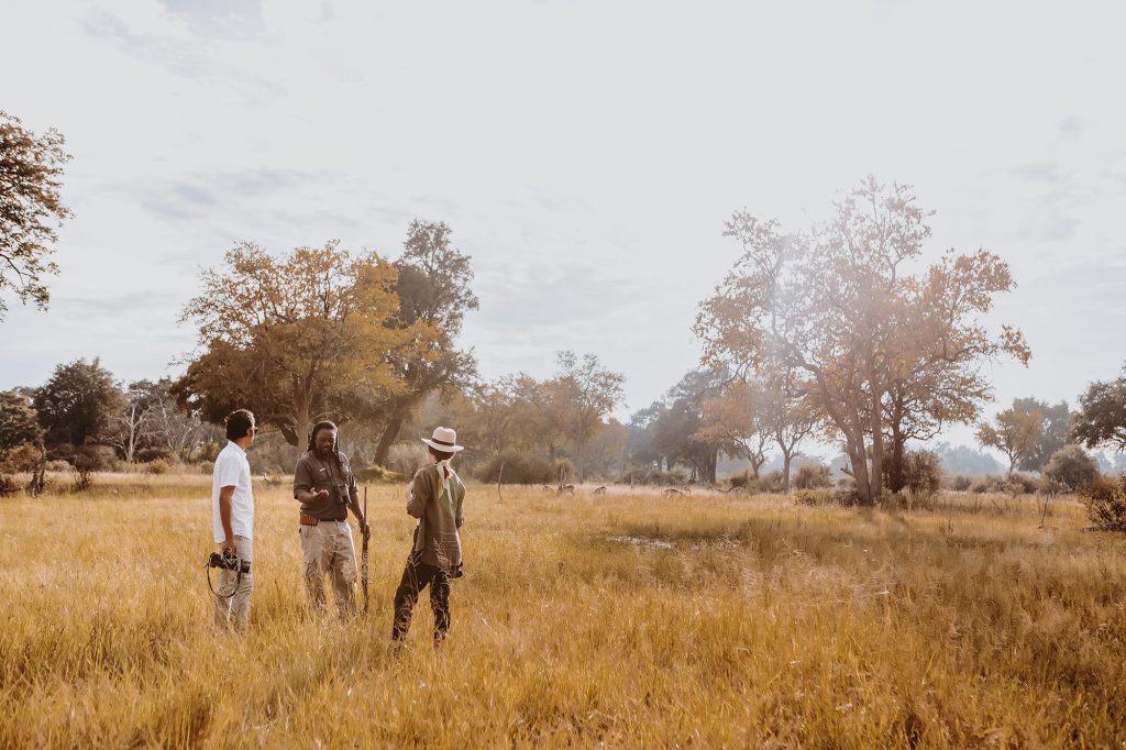 walking_vumburaplains_tcunniffe_fe_018 Private guide hike in the wilderness in Botswana part of luxury safari tour package for exclusive clients.