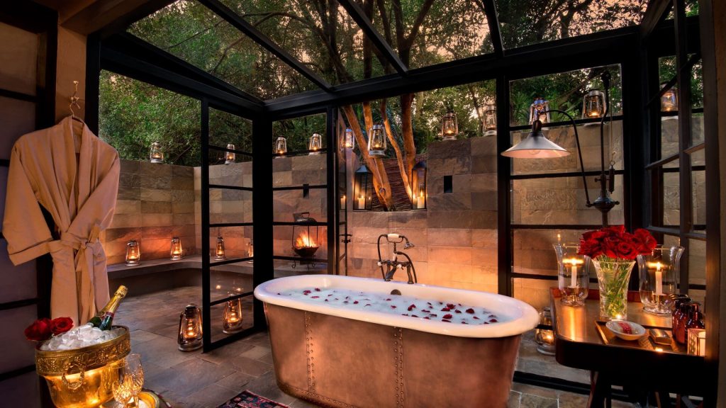 andbeyond-bateleur-camp-bathroom Premier Africa andbeyond-bateleur-camp-bathroom Premier Africa