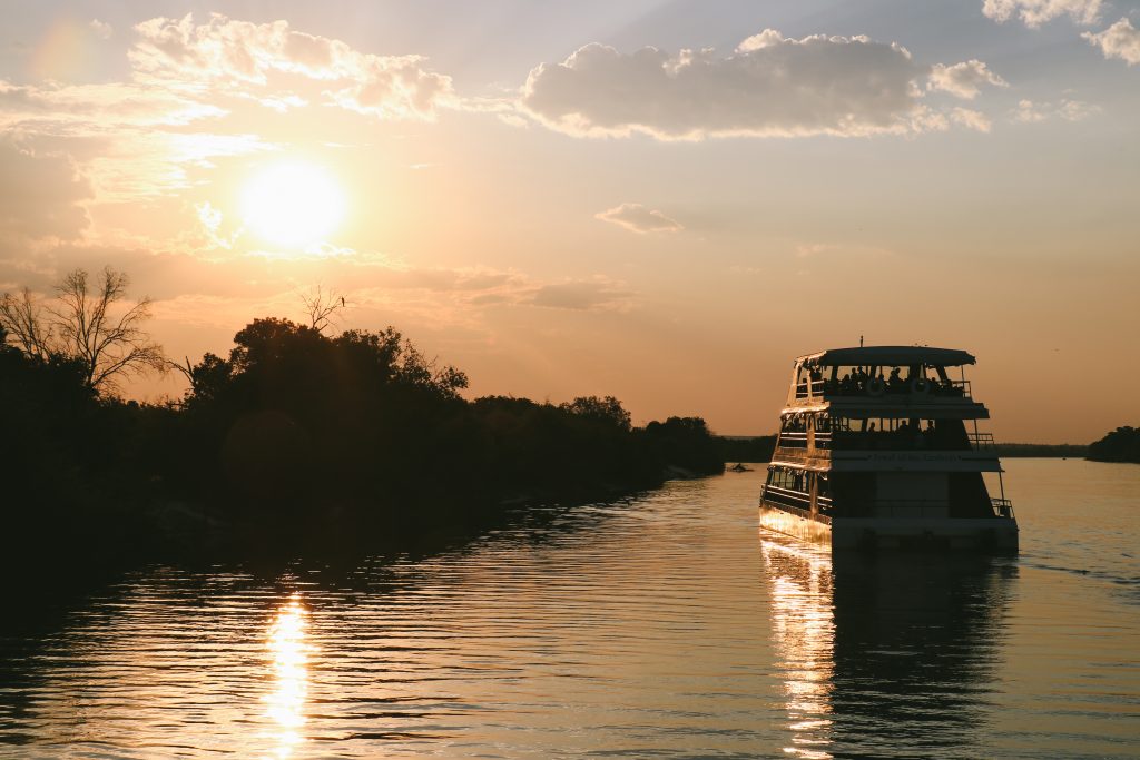 Livingstone,,Zambia,-,Circa,November,2017:,A,Sunset,Boat,Cruise