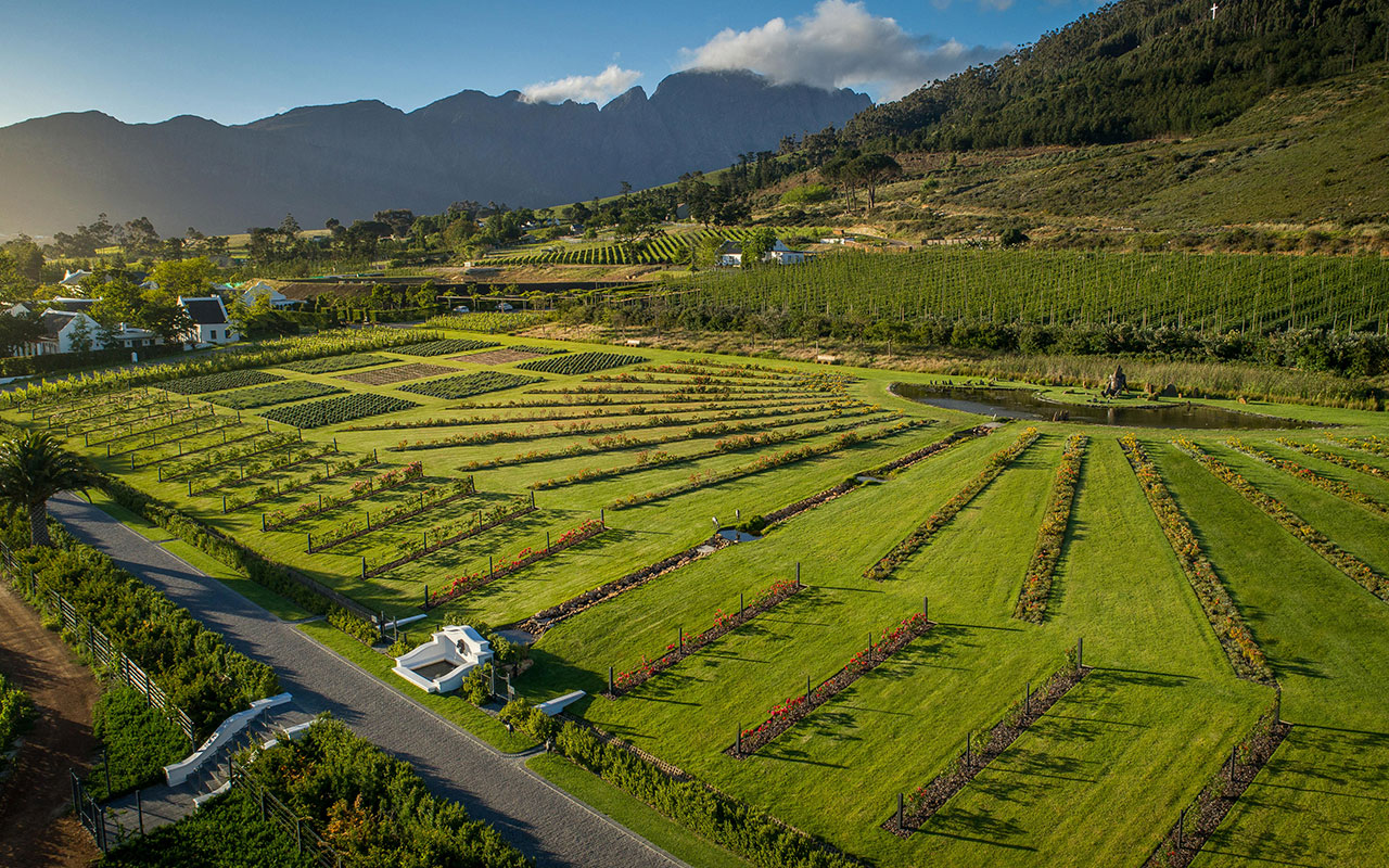 Leeu-Estates-cape-winelands-gardens-aerial-02