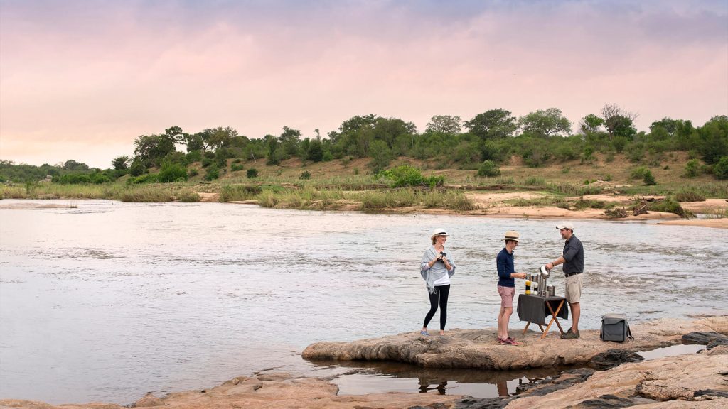 lion-sands-river-lodge-gallery_01 lion-sands-river-lodge-gallery_