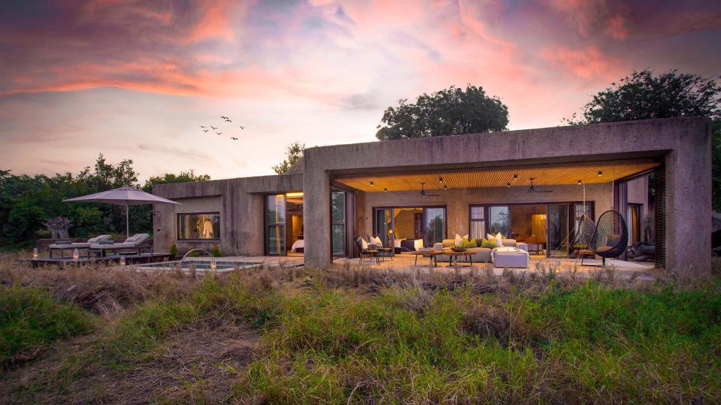 sabi-sabi-earth-lodge-gallery_10 sabi-sabi-earth-lodge-gallery_10